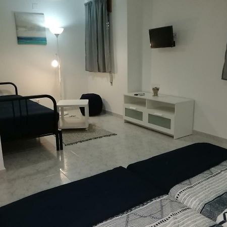 Ocean'S 7 - Lagos Guest House Екстериор снимка