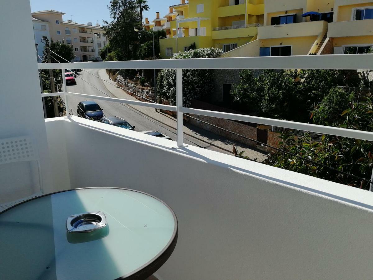 Ocean'S 7 - Lagos Guest House Екстериор снимка