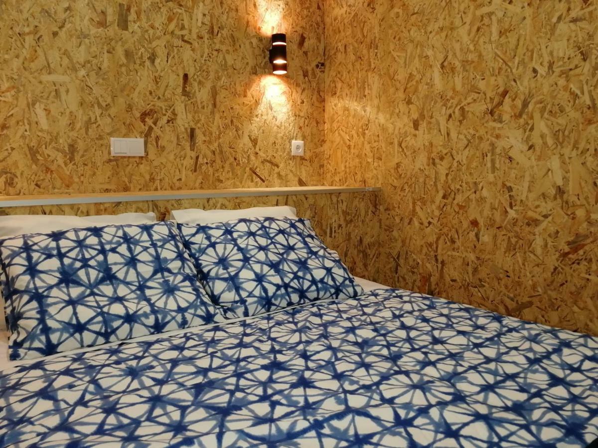 Ocean'S 7 - Lagos Guest House Екстериор снимка