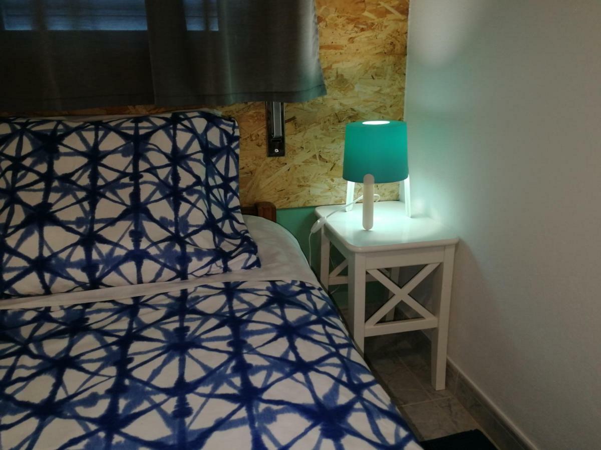 Ocean'S 7 - Lagos Guest House Екстериор снимка