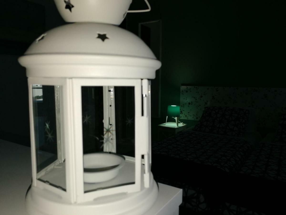Ocean'S 7 - Lagos Guest House Екстериор снимка